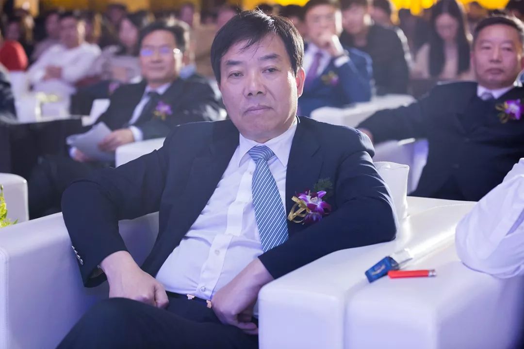 亚厦参与主编的中国首部《建筑工业化内装工程技术规程》正式发布